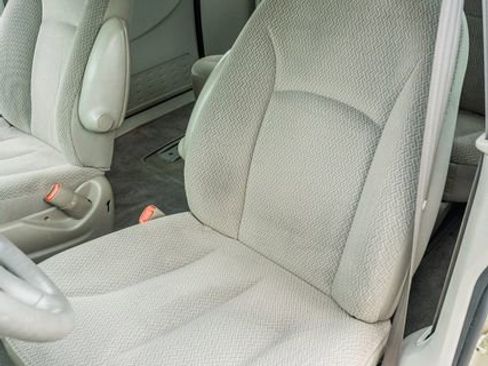 Used 2005 Dodge Grand Caravan SE w/ Popular Equipment Group I image 19