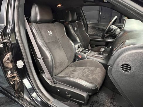 Used 2023 Dodge Charger Scat Pack image 4