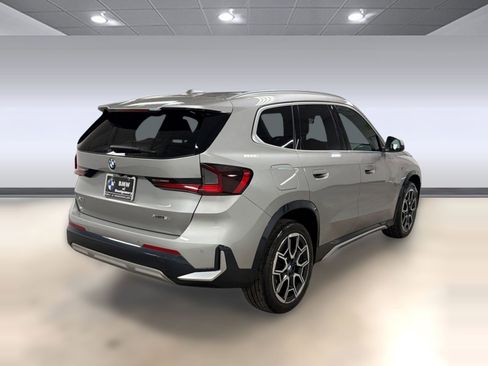 Used 2023 BMW X1 xDrive28i w/ Convenience Package AWD/4WD image 8