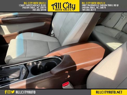 Used 2014 Cadillac ATS Luxury w/ Sun And Sound Package RWD image 29