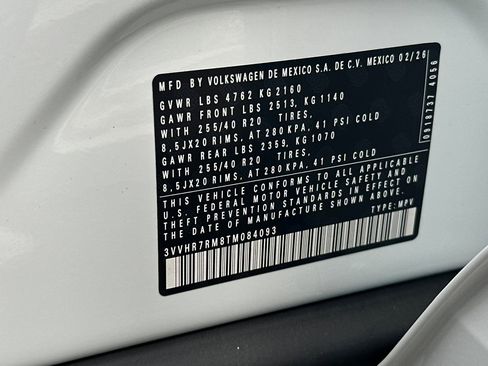 New 2026 Volkswagen Tiguan SE R-Line FWD image 23