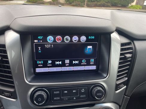 Used 2018 Chevrolet Tahoe Premier image 26