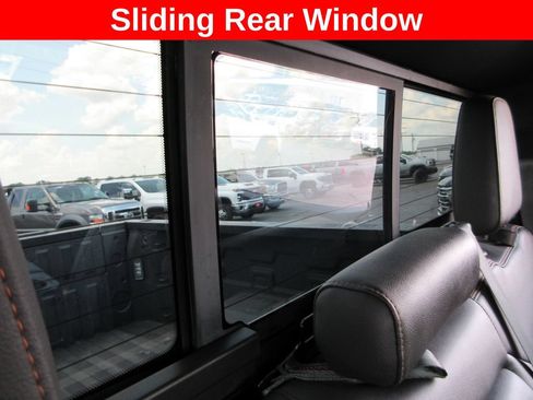 Certified 2020 GMC Sierra 1500 AT4 w/ AT4 Premium Package AWD/4WD image 26