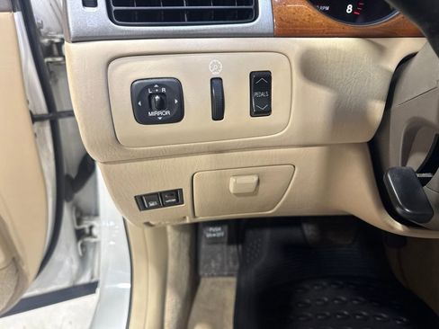 Used 2005 Lexus ES 330 FWD image 13