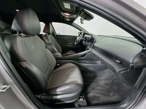 Used 2023 Hyundai Elantra N Line image 31