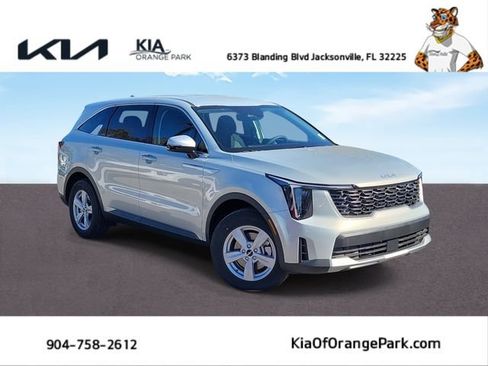 New 2026 Kia Sorento LX FWD image 1