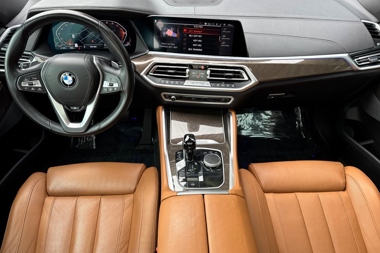 Used 2022 BMW X6 xDrive40i AWD/4WD image 16