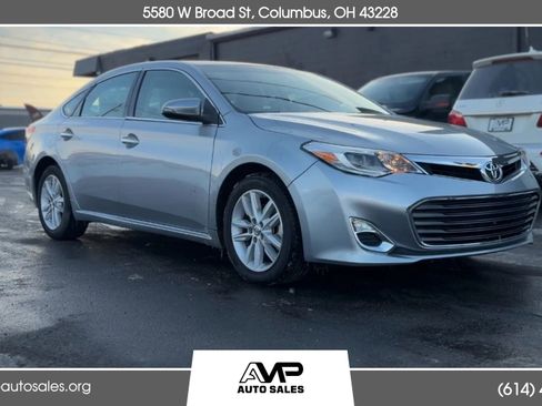 Used 2015 Toyota Avalon XLE FWD image 1