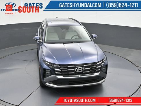 Used 2025 Hyundai Tucson SEL AWD/4WD image 41