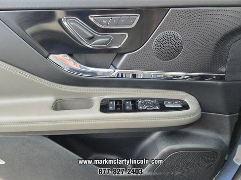 New 2026 Lincoln Corsair Grand Touring image 19