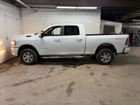 Used 2024 RAM 2500 Big Horn w/ Sport Appearance Package image 6