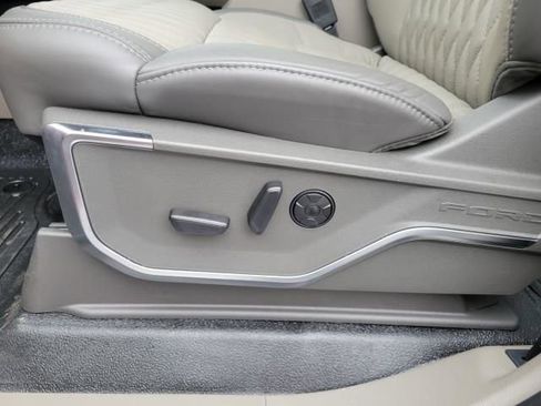 New 2026 Ford F350 Platinum w/ Platinum Plus Package image 28