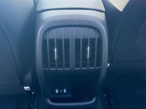 Used 2024 Hyundai Kona Limited image 21