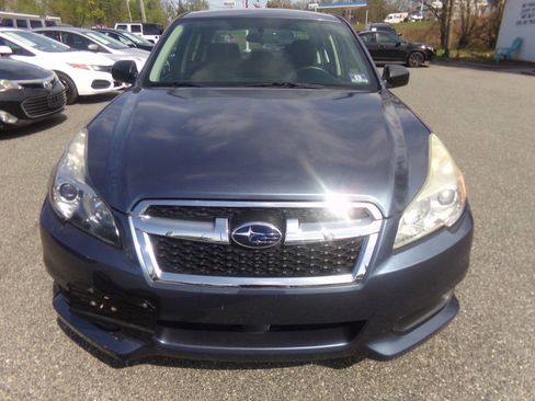 Used 2013 Subaru Legacy 2.5i AWD/4WD image 2