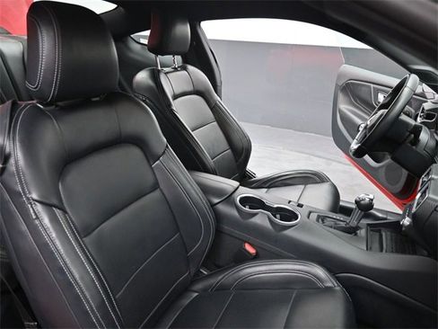 Used 2024 Ford Mustang Premium image 22