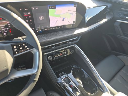 New 2025 Audi Q5 Premium Plus image 23