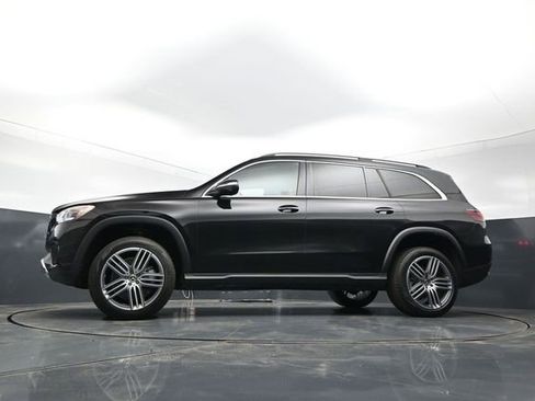 Used 2025 Mercedes-Benz GLS 450 4MATIC image 25