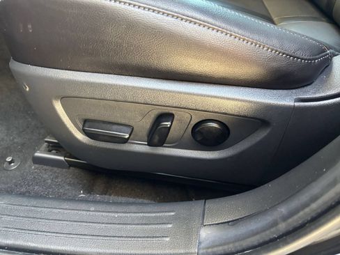 Used 2026 MAZDA CX-50 AWD 2.5 S w/ Premium Package image 21