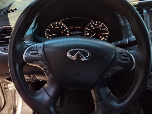 Used 2016 INFINITI QX60 FWD w/ Deluxe Technology Package image 12