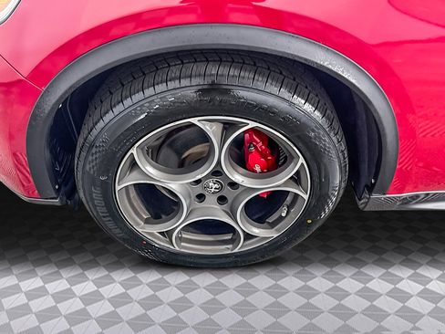 Used 2022 Alfa Romeo Stelvio Ti w/ Active Assist Plus Package image 32