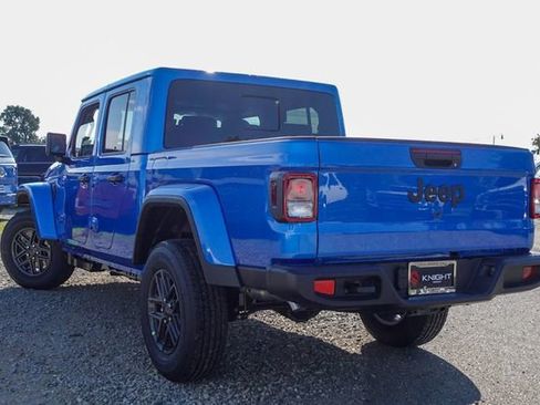 New 2026 Jeep Gladiator Sport image 10