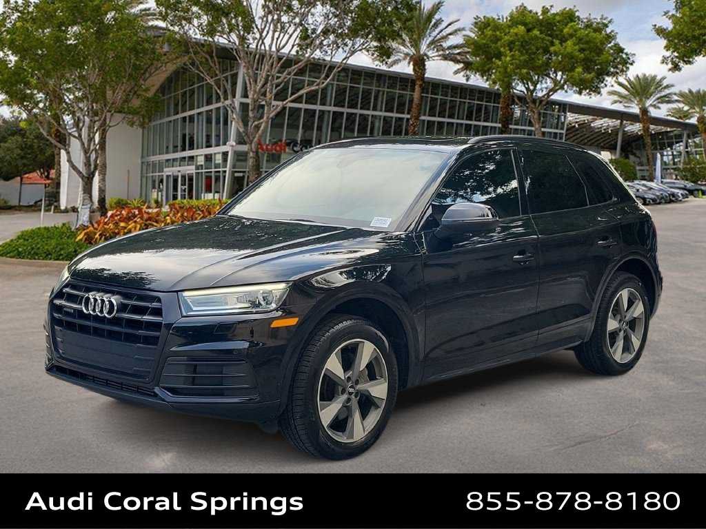 Used 2020 Audi Q5 2.0T Premium w/ Titanium Sport Package AWD/4WD image 1