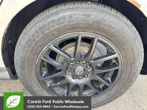 Used 2014 Ford Focus SE FWD image 12