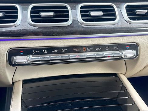 Used 2020 Mercedes-Benz GLE 350 GLE 350 image 17