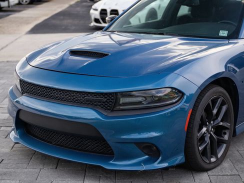 Used 2020 Dodge Charger R/T w/ Blacktop Package RWD image 5