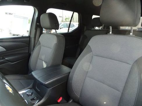 Certified 2023 Chevrolet Traverse LT image 7