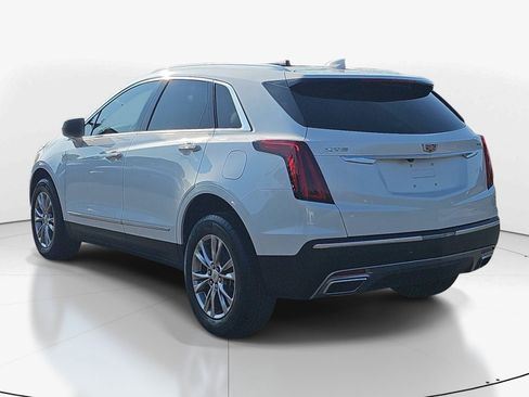 Used 2022 Cadillac XT5 Premium Luxury w/ LPO, Floor Liner Package FWD image 6