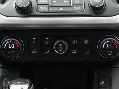 Used 2019 GMC Acadia SLT AWD/4WD image 10