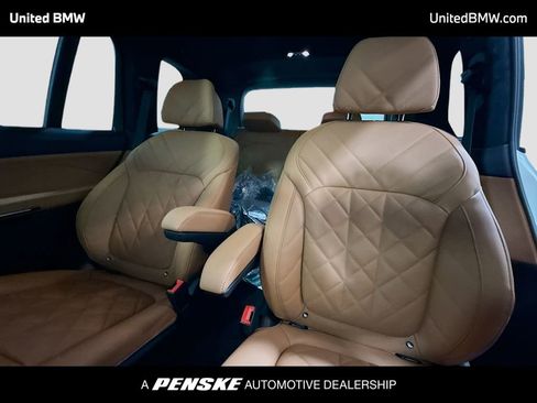 New 2026 BMW X7 xDrive40i image 13