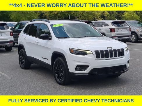 Used 2023 Jeep Cherokee Altitude Lux AWD/4WD image 3