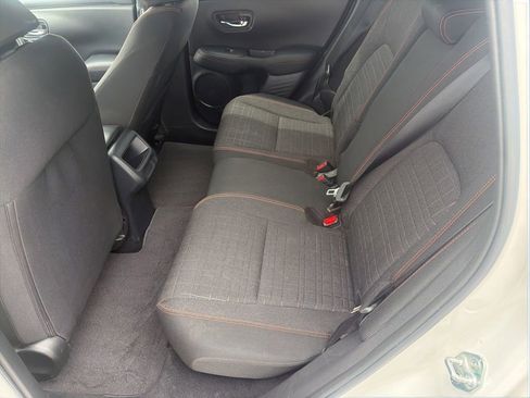 Used 2024 Honda HR-V Sport image 29