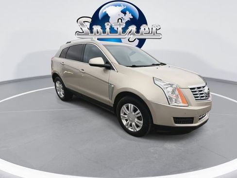 Used 2016 Cadillac SRX Luxury AWD/4WD image 2