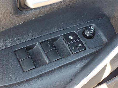 Used 2020 Toyota Corolla SE image 10