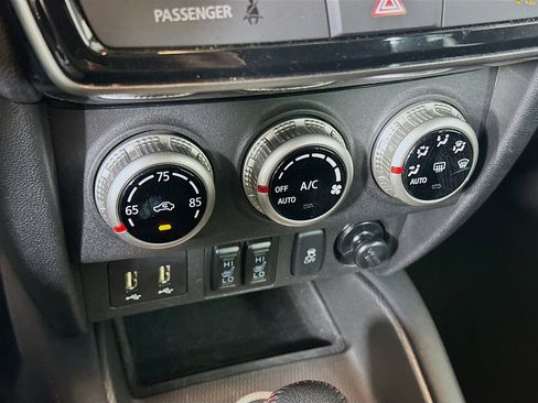 Used 2025 Mitsubishi Outlander Sport LE image 23