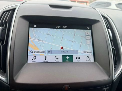 Used 2018 Ford Edge Titanium w/ Technology Package image 14