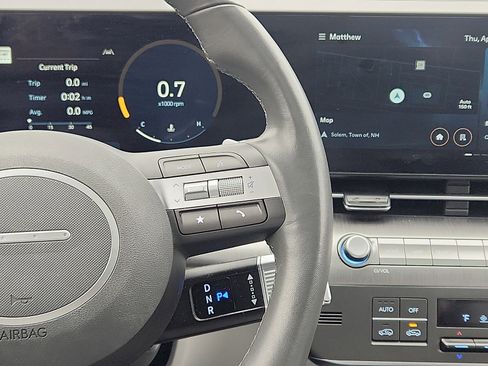 Used 2024 Hyundai Kona Limited FWD image 16