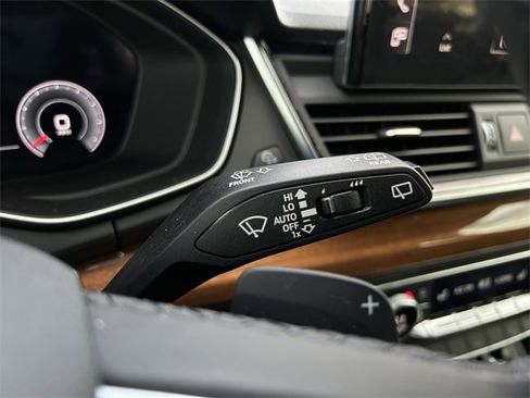 Used 2023 Audi Q5 2.0T Premium Plus w/ Premium Plus Package image 24