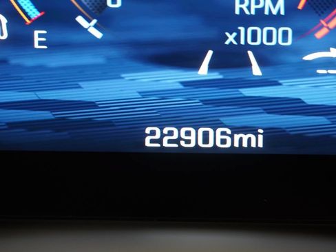 Certified 2025 Chevrolet Traverse Z71 w/ Driver Confidence Package AWD/4WD image 9