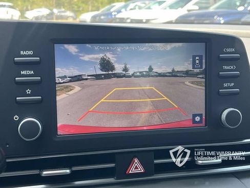 Certified 2023 Hyundai Elantra SEL FWD image 33