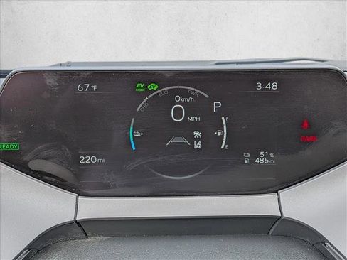Used 2026 Toyota Prius Plug-In Hybrid FWD image 11