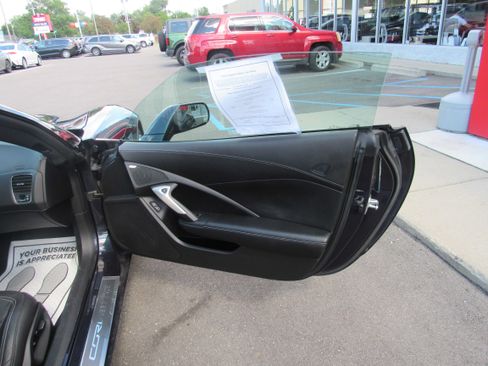 Used 2014 Chevrolet Corvette Stingray Coupe w/ 2LT Preferred Equipment Group RWD image 10