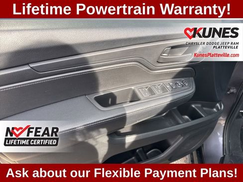 Used 2022 Honda Odyssey EX-L image 19