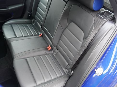 Used 2023 Volkswagen Golf R image 45