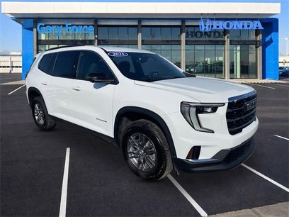 Used 2025 GMC Acadia Elevation