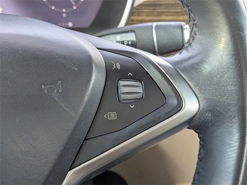 Used 2016 Tesla Model S 75 image 29