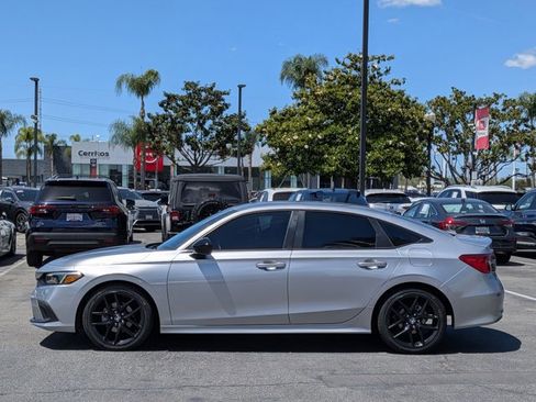 Used 2024 Honda Civic Sport image 9